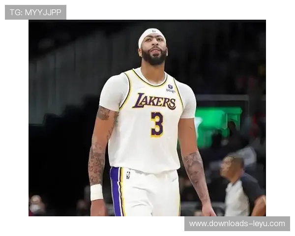 独行侠前锋安东尼·戴维斯轻度腹股沟拉伤，预计缺席数场比赛